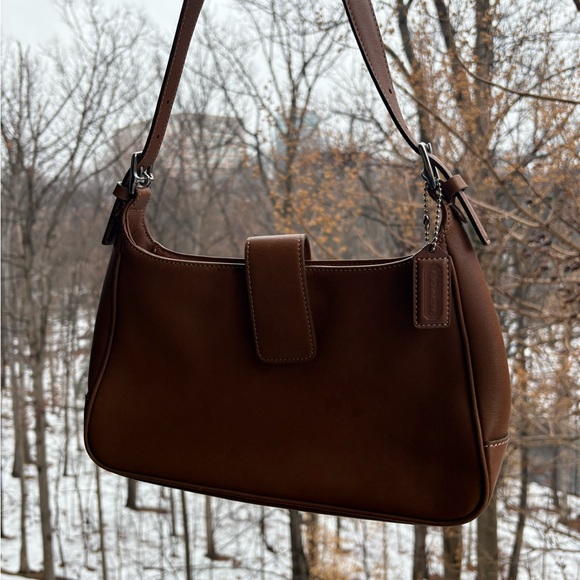 Vintage Coach Soho Flap Shoulder Bag | 7789 | 2005 | Hangtag | GUC - Picture 3 of 16